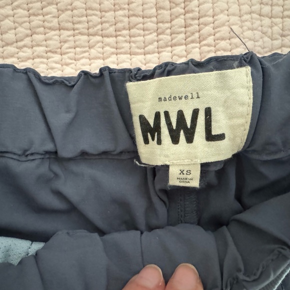 MWL by Madewell Hiking Shorts Sz XS - Picture 2 of 3